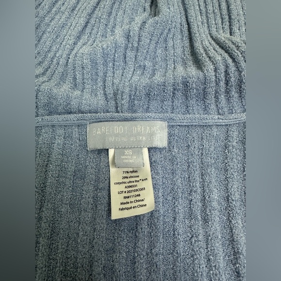 Barefoot Dreams CozyChic Ultra Lite Hooded Cardigan Light Blue Size Extra Small - Picture 4 of 5